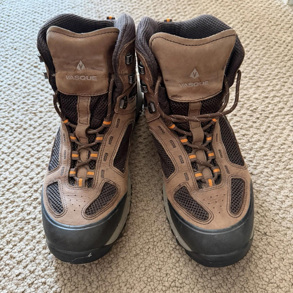 Vasque Breeze 2.0 GTX Men’s Hiking Boots 11W Wide Gore-Tex Vibram Waterproof