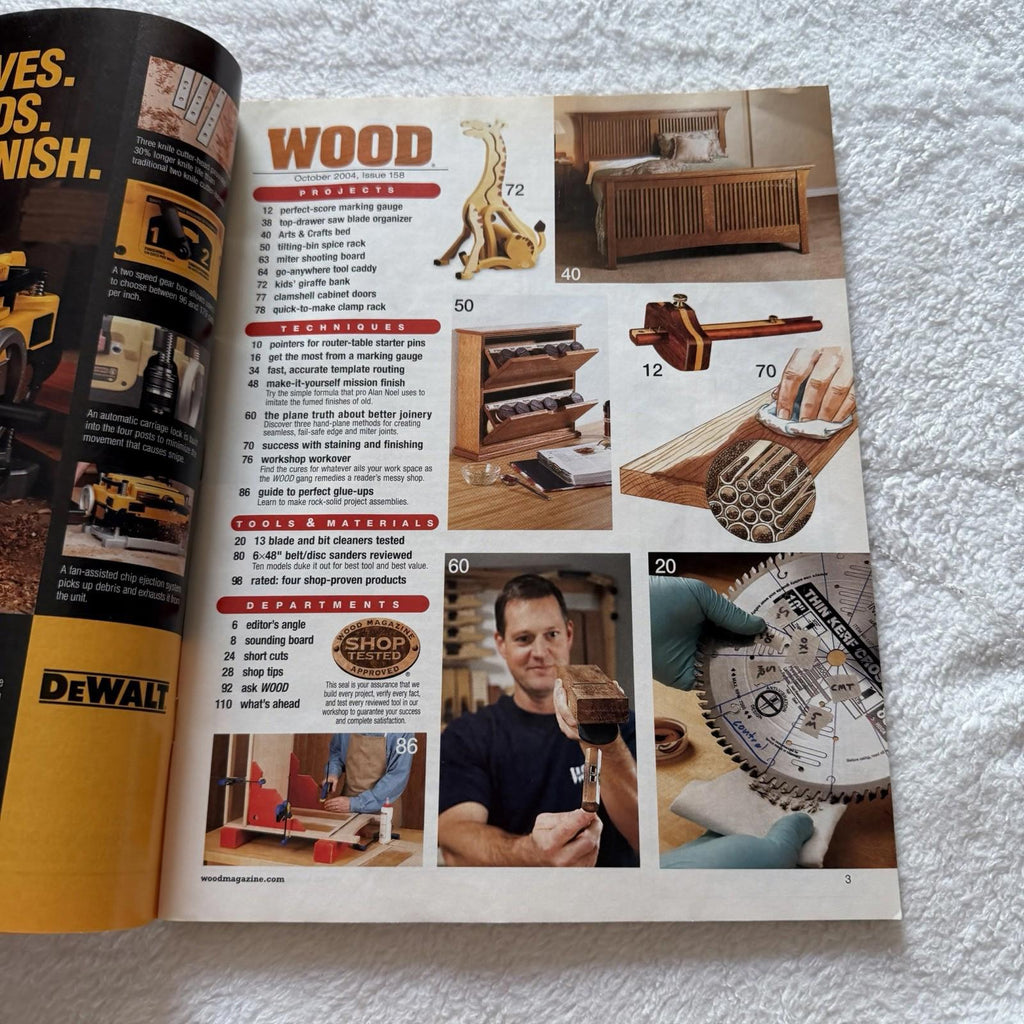 Vintage WOOD Magazine Issue 158 October 2004 - Arts & Crafts Bed Plans