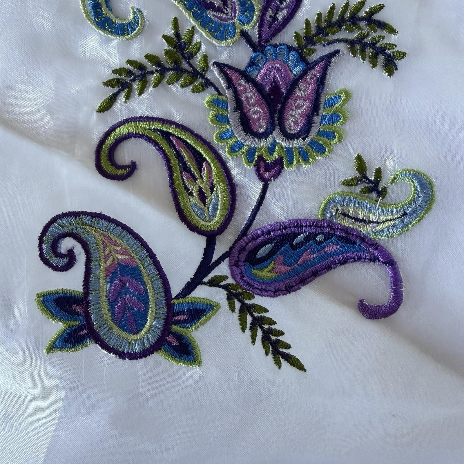 Vintage Embroidered Sheer Patch - Paisley Floral Swirls Boho Decor
