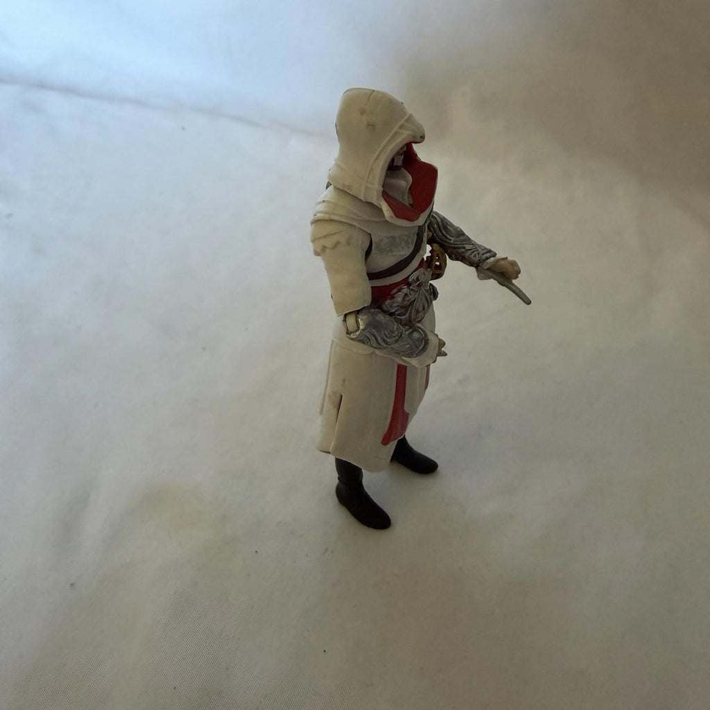 Assassin’s Creed Ezio Auditore Action Figure 4” Ubisoft Hidden Blade Toy