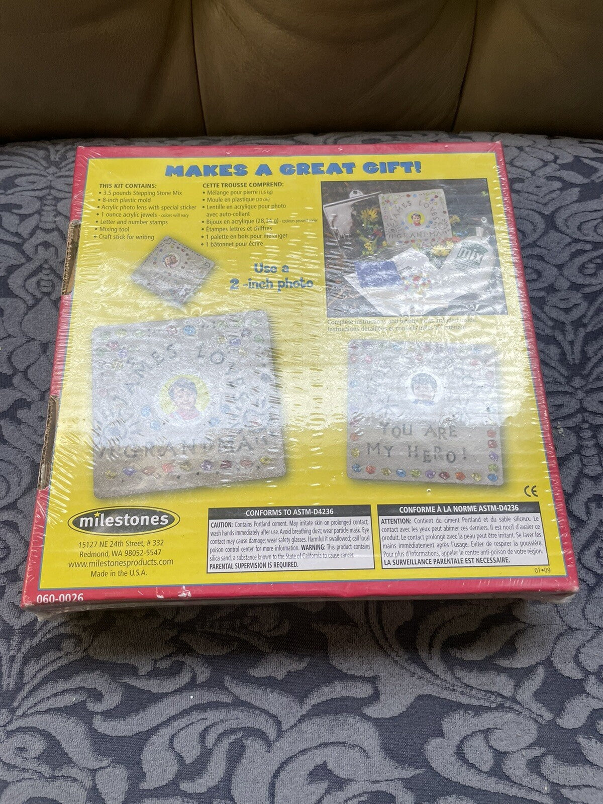 NWT Milestones Kids Photo Stone Kit 8in Plastic Mold Sealed - 580 - Sep11