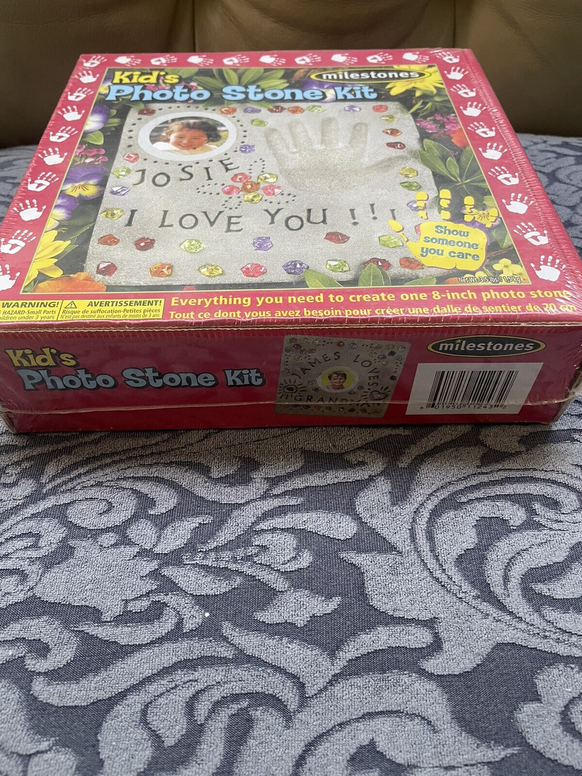 NWT Milestones Kids Photo Stone Kit 8in Plastic Mold Sealed - 580 - Sep11
