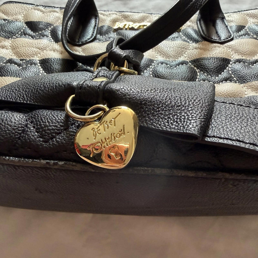 Betsey Johnson Quilted Heart Tote Black Beige Striped Bow Charm Gold Hardware