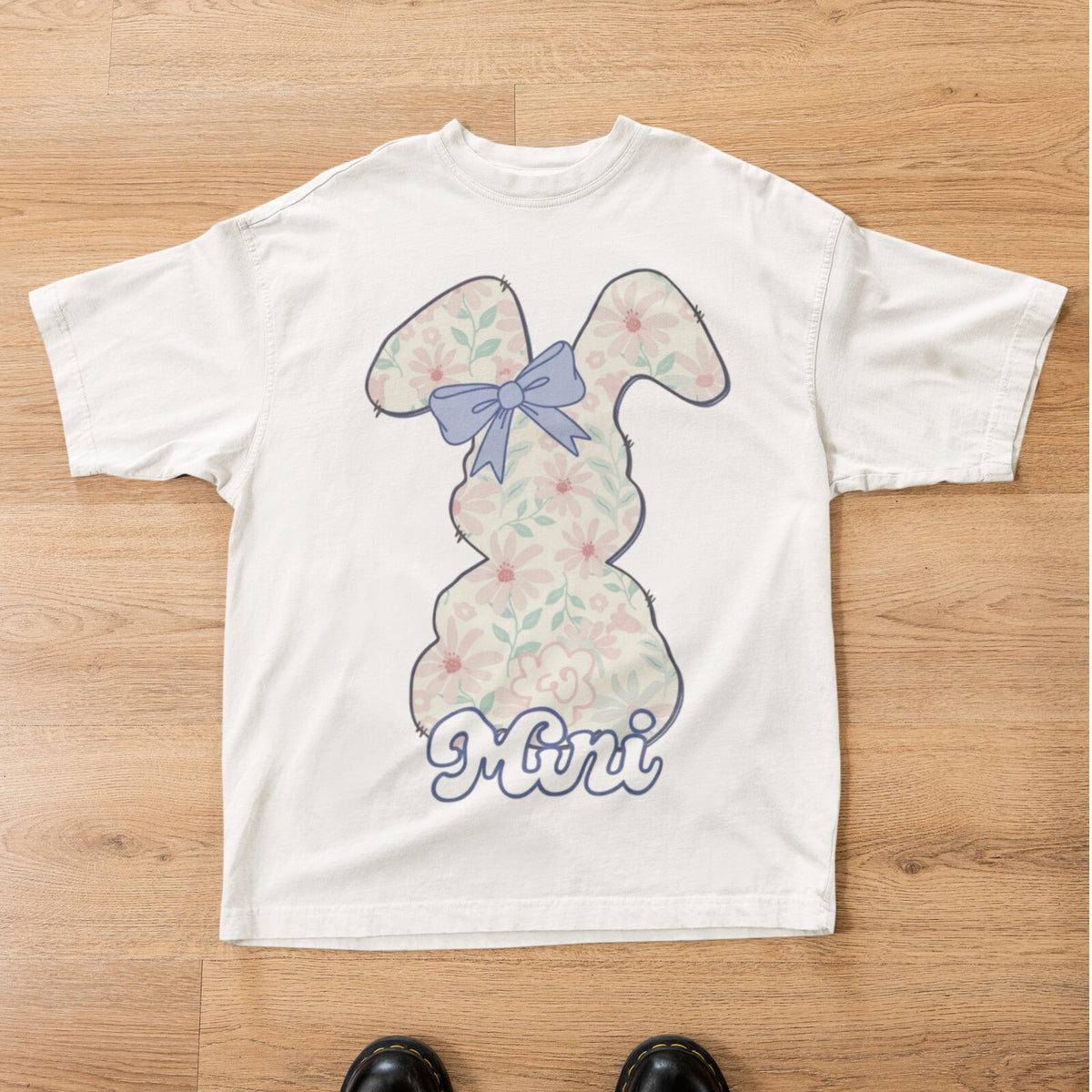 Mini Mom's Day Floral Bunny T-Shirt Cute Rabbit Blue Daisies Bow Tee