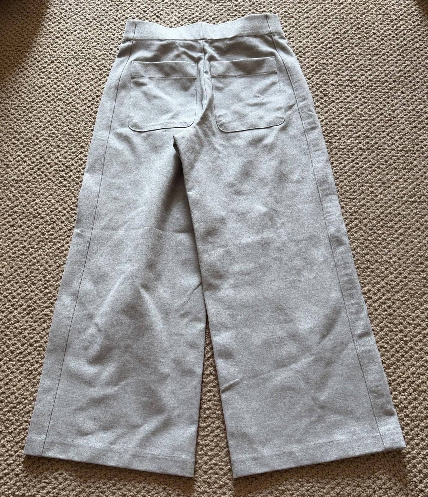 Jones New York Gray Wide Leg Pull-On Pants Size S Stretch Knit