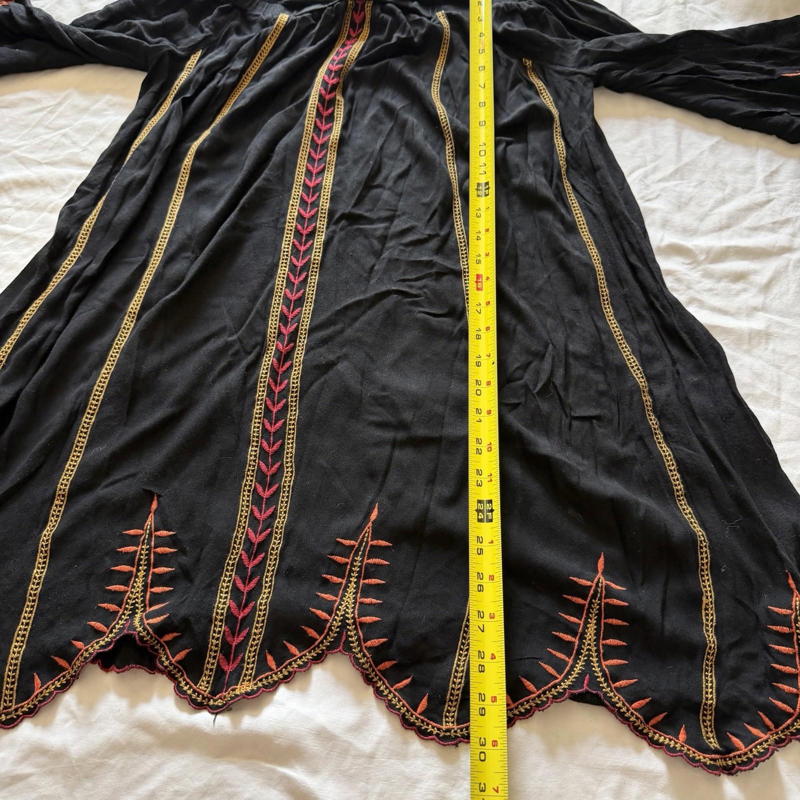 Forever 21 Black Embroidered Boho Peasant Tunic Dress Size M
