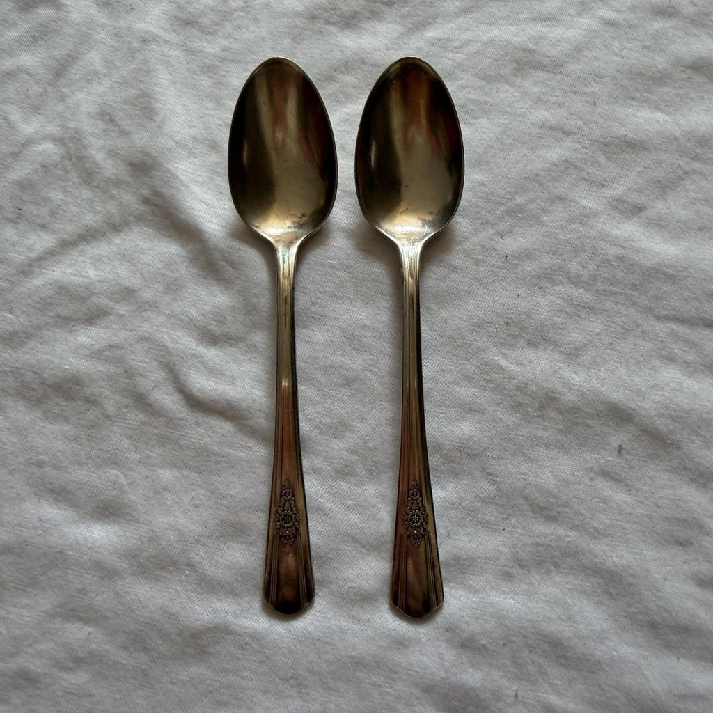 Vintage Wm Rogers Overlaid IS Silverplate Teaspoons Pair Floral Handle 1940s