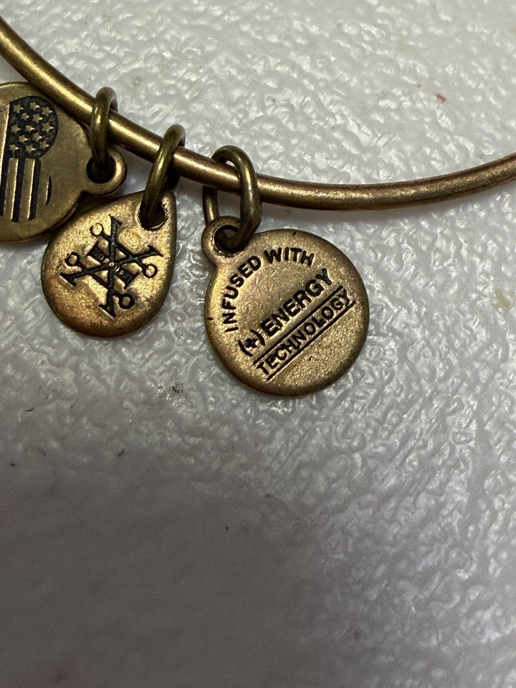 Alex and Ani Compass Charm Expandable Bangle Bracelet Gold Tone Adventure