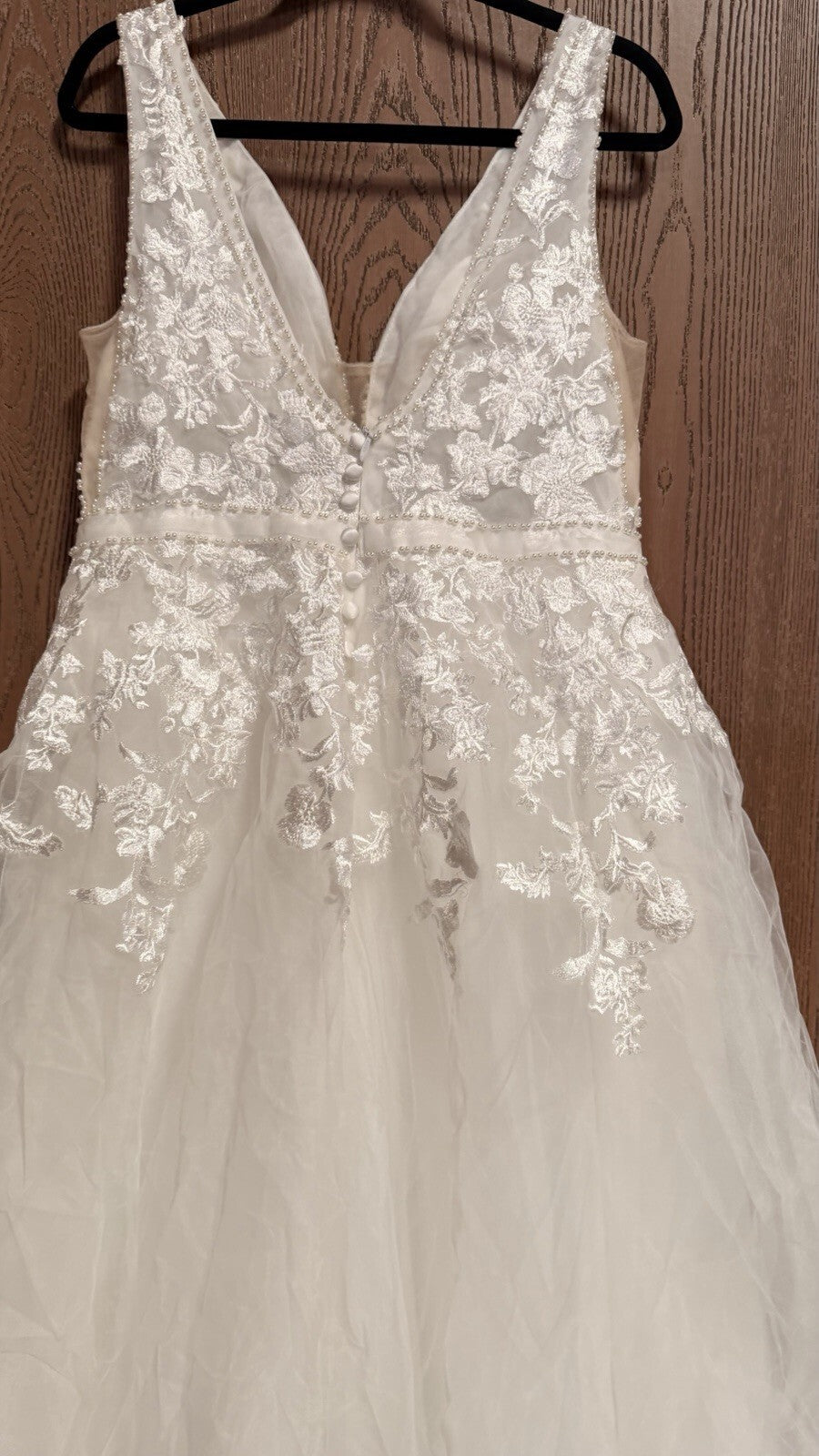 White Ivory Lace Wedding Dress Deep V Neck A-Line Bridal Gown 16” Waist 65” Long