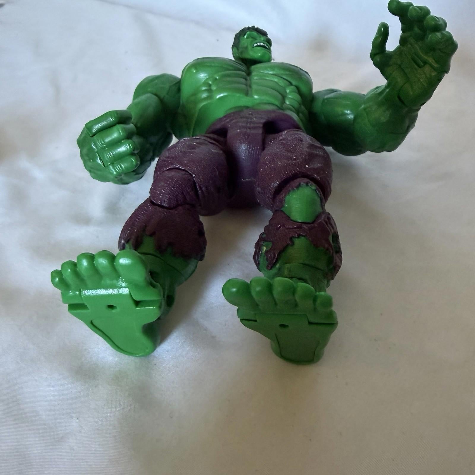Marvel Hulk Action Figure 7” Toy Biz 2003 Green Avengers Loose