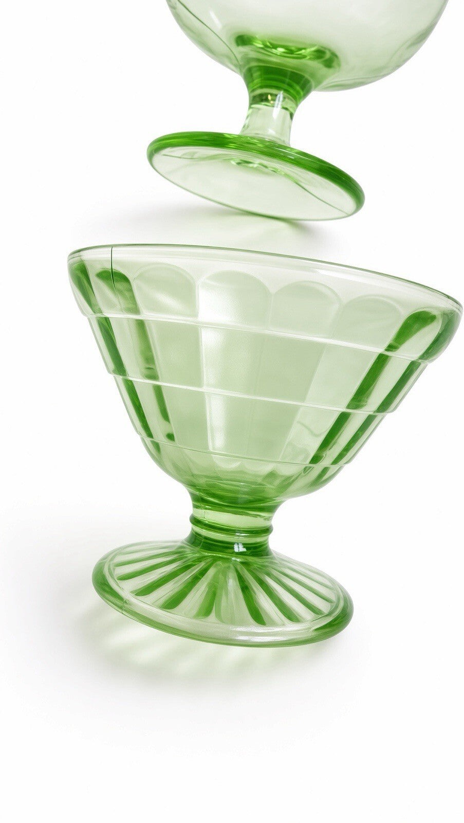 Vintage Green Glass Sherbet Dessert Cups Set of 4 Pedestal Mix Styles 1 Chip