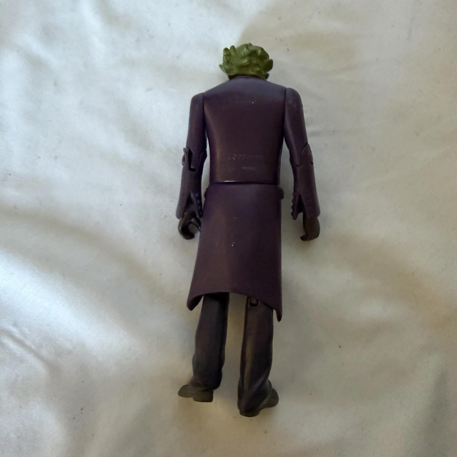 Batman The Joker Action Figure Dark Knight Heath Ledger 5” DC Comics