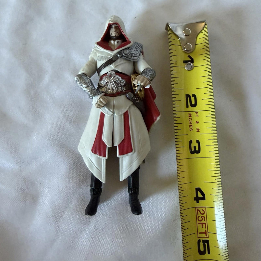 Assassin’s Creed Ezio Auditore Action Figure 4” Ubisoft Hidden Blade Toy