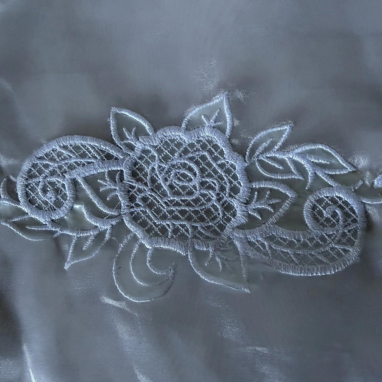 Vintage White Sheer Valance Embroidered Roses Lace Border Romantic Decor