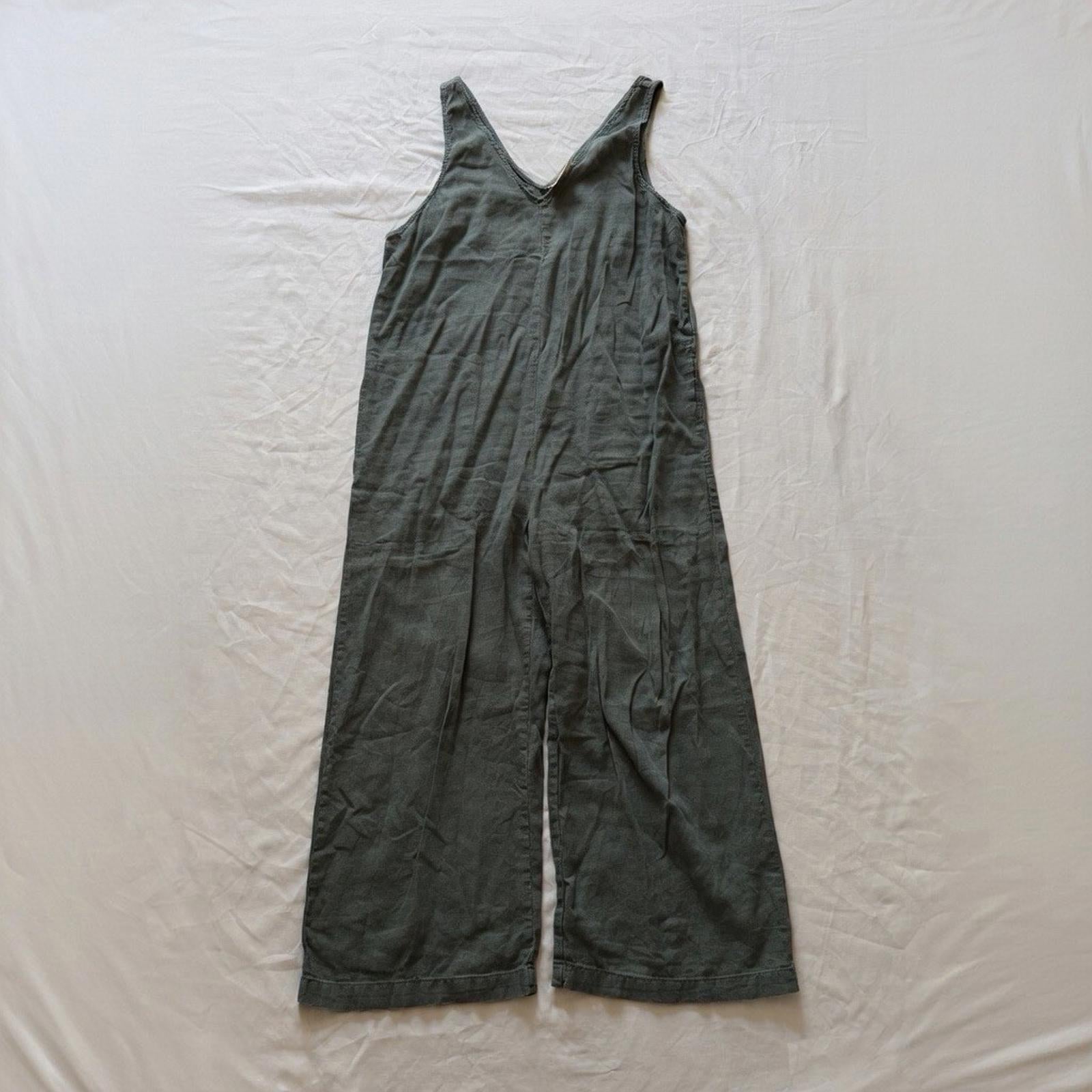 Universal Thread Sage Green Linen Wide Leg Jumpsuit XS