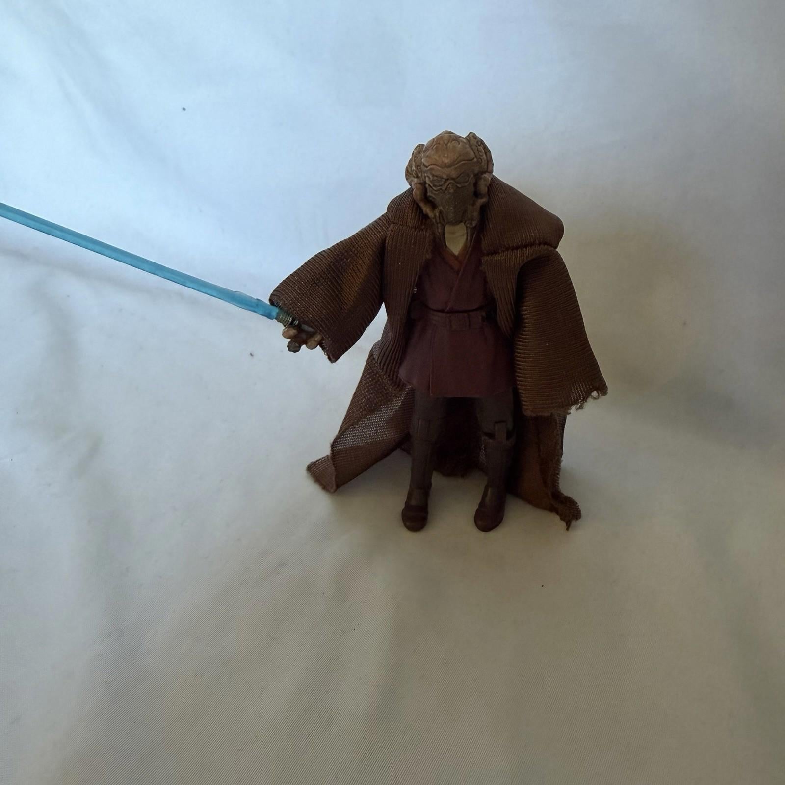 Star Wars Plo Koon Jedi Action Figure 3.75” Hasbro 2004 w/ Lightsaber