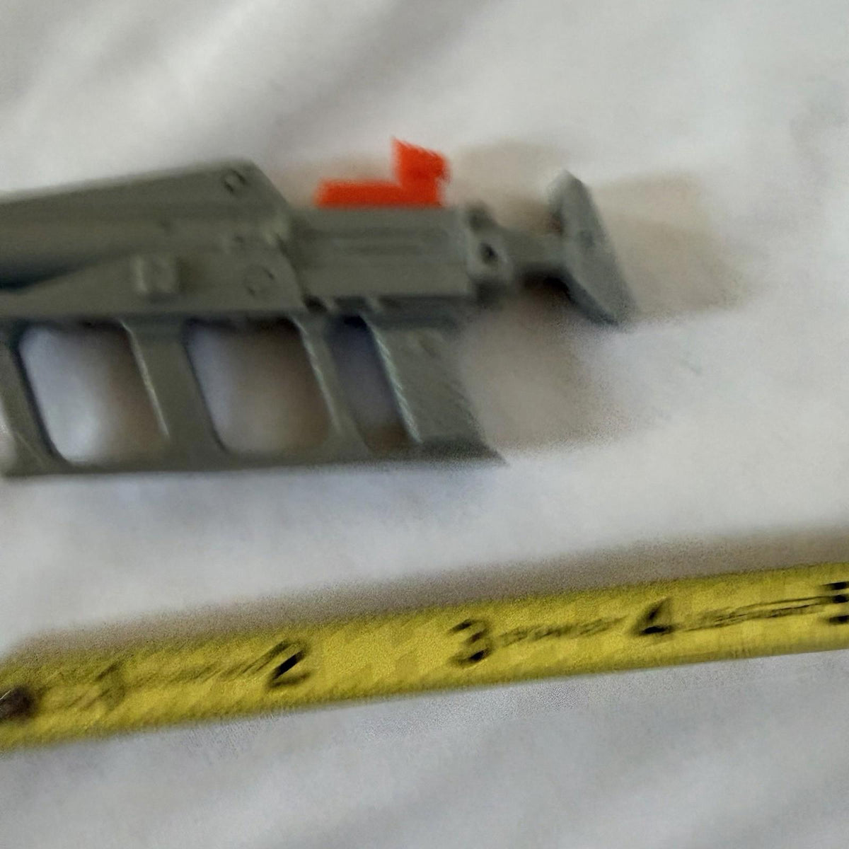 Star Wars Hasbro 3.75” Blaster Rifle Accessory – Gray w/ Orange Sight