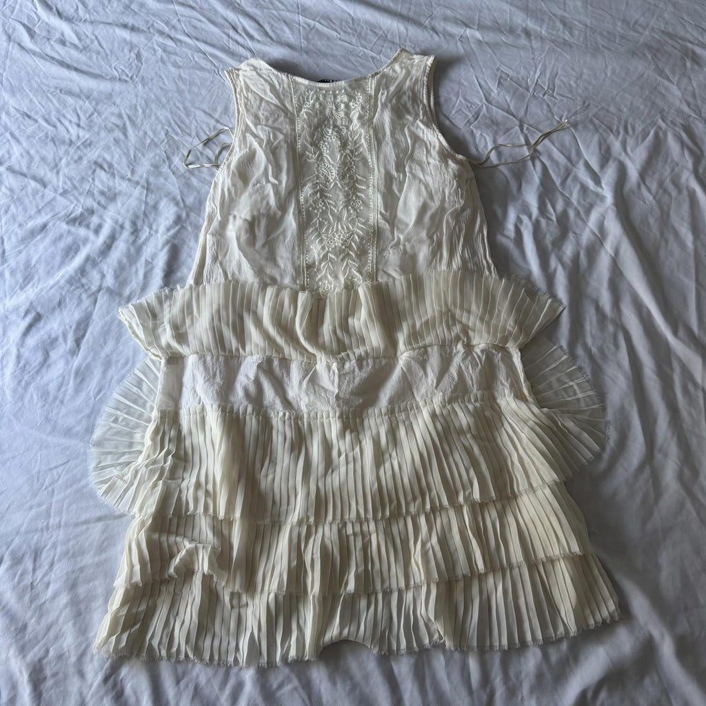Vintage Zara White Embroidered Tiered Pleated Mini Dress Size M