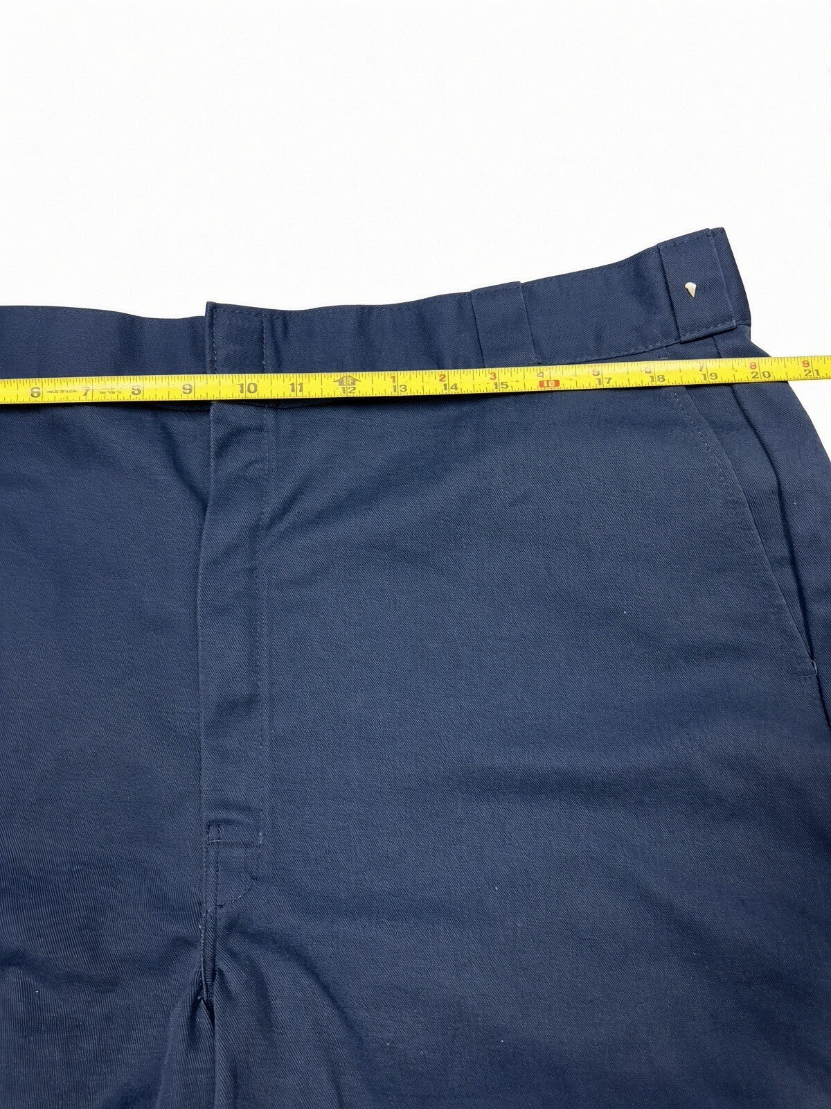 Dickies Loose Fit Work Shorts Men Size 42 Navy Blue Twill Cargo Logo Patch