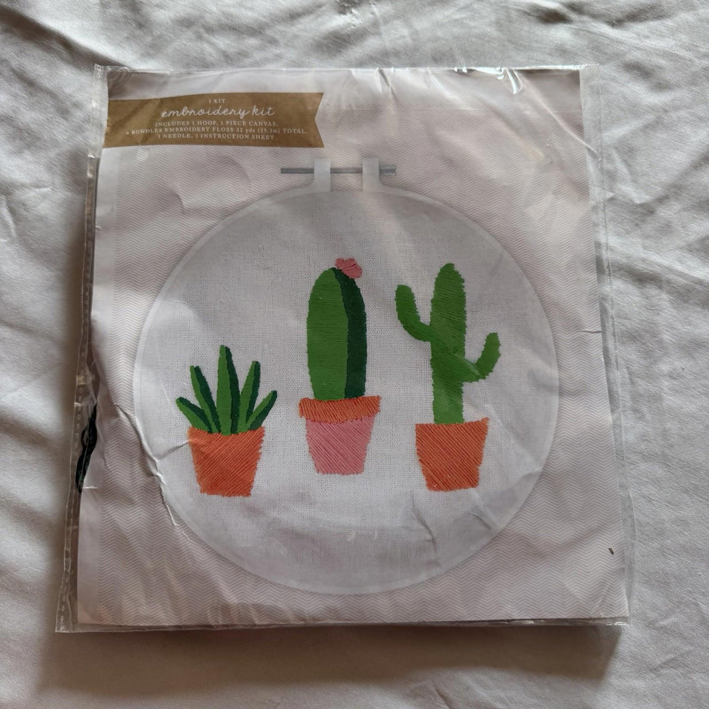 Made for Retail Cactus Embroidery Kit with Hoop Printed Canvas 5 Floss
