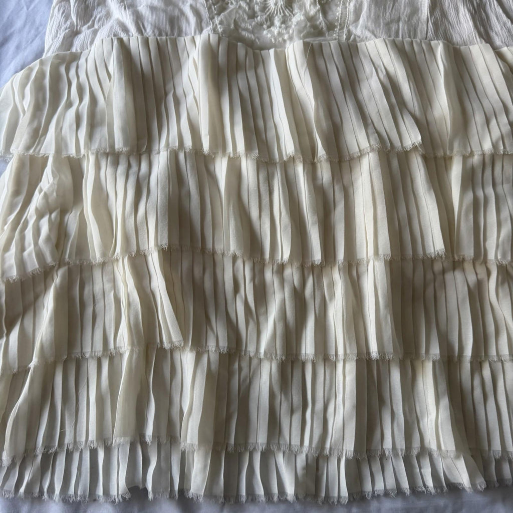 Vintage Zara White Embroidered Tiered Pleated Mini Dress Size M