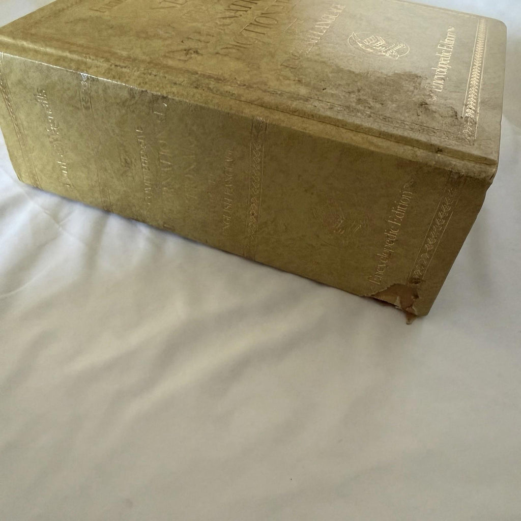 Vintage 1978 Funk & Wagnalls Encyclopedic Dictionary Gold