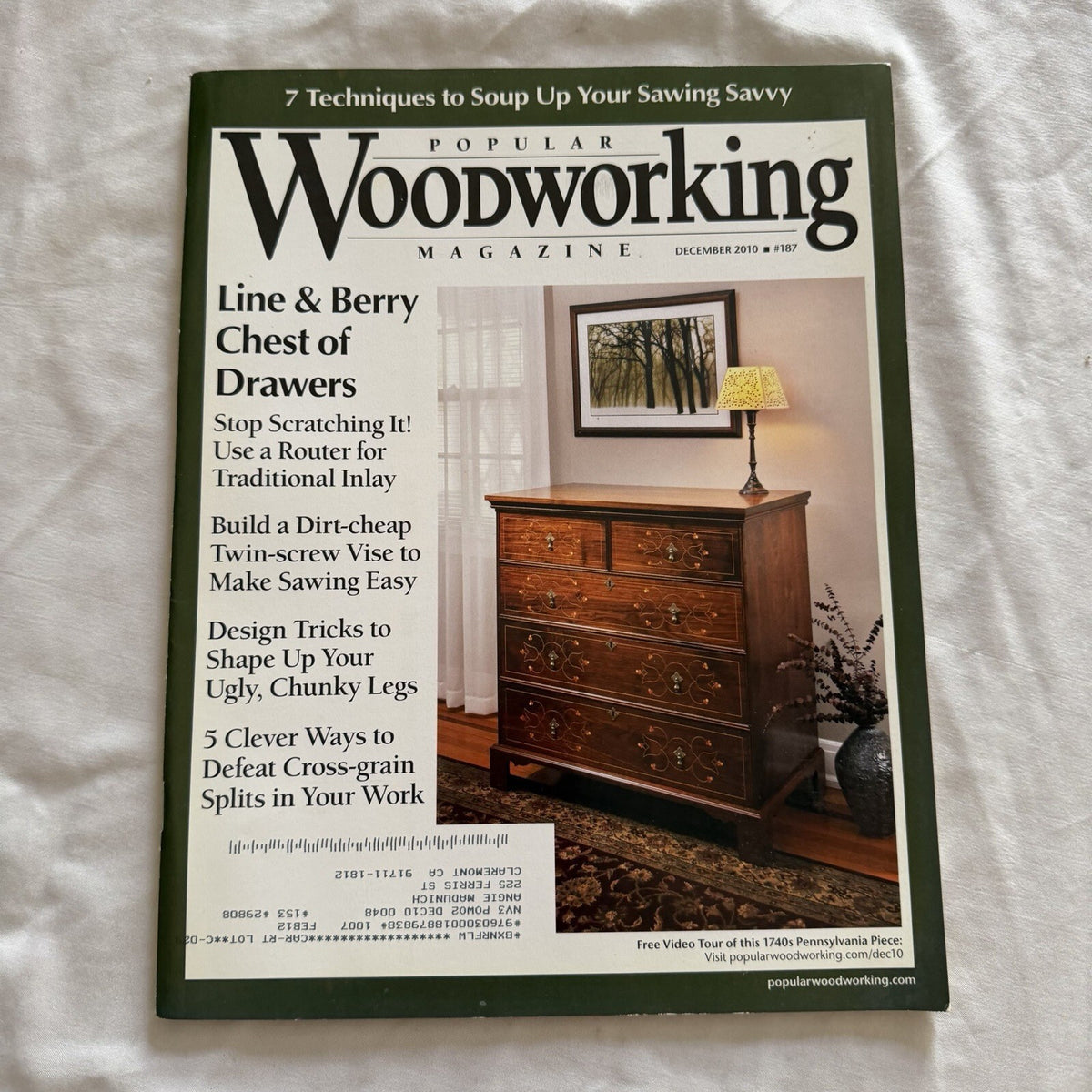 Popular Woodworking December 2010 - Line & Berry Chest!