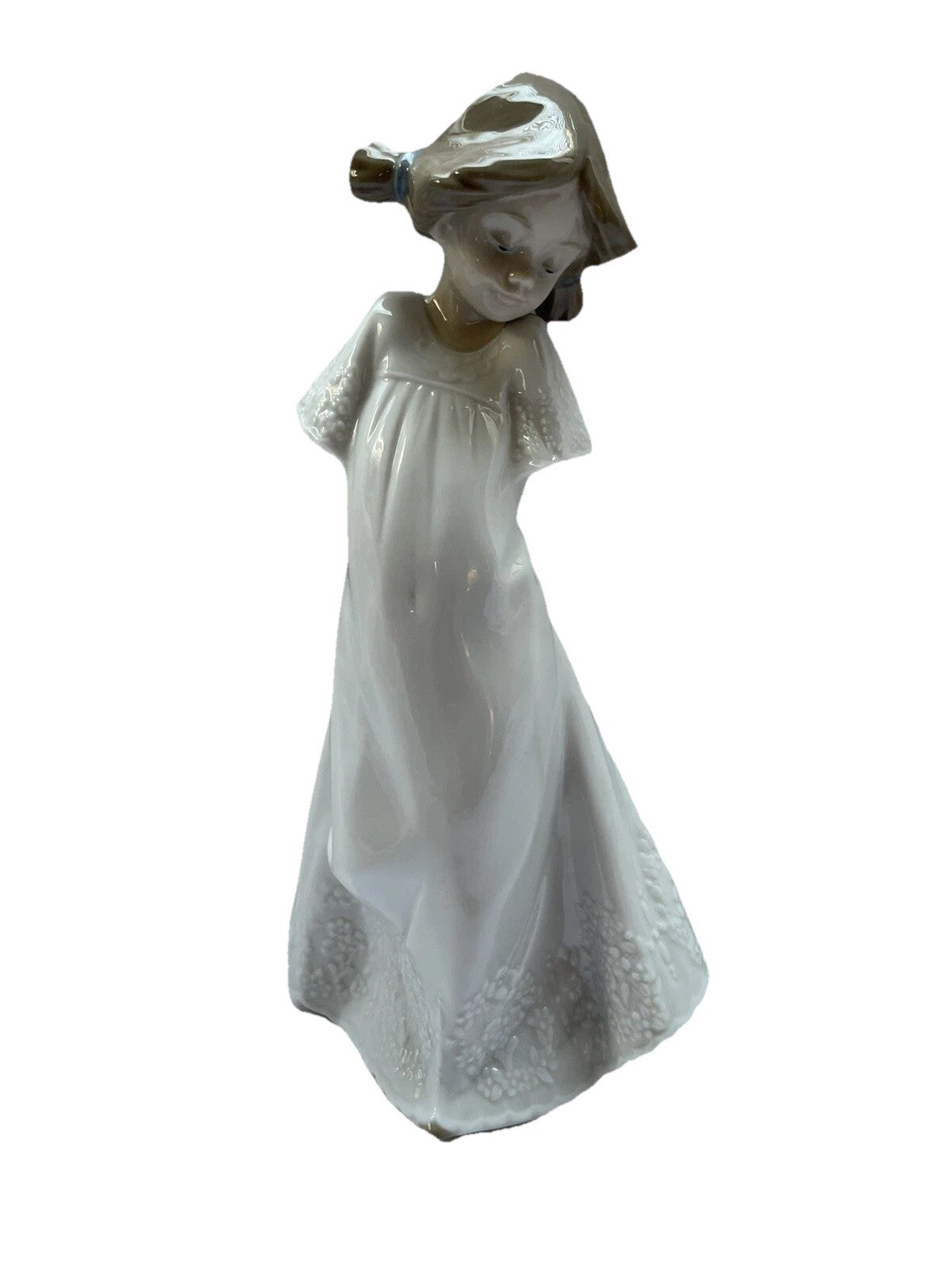NAO by Lladró Porcelain Figurine - Young Girl in Dress #1109, 1989 DAISA Spain