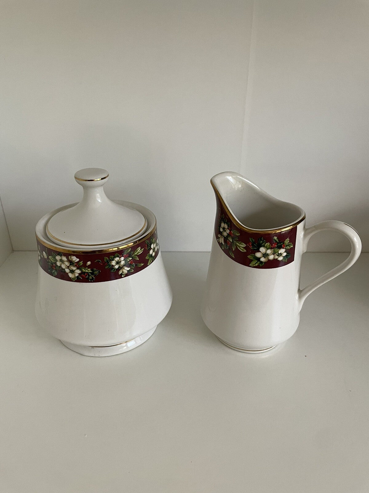 Sakura Splendor Fine Stoneware Burgandy Cream and Sugar Bowl