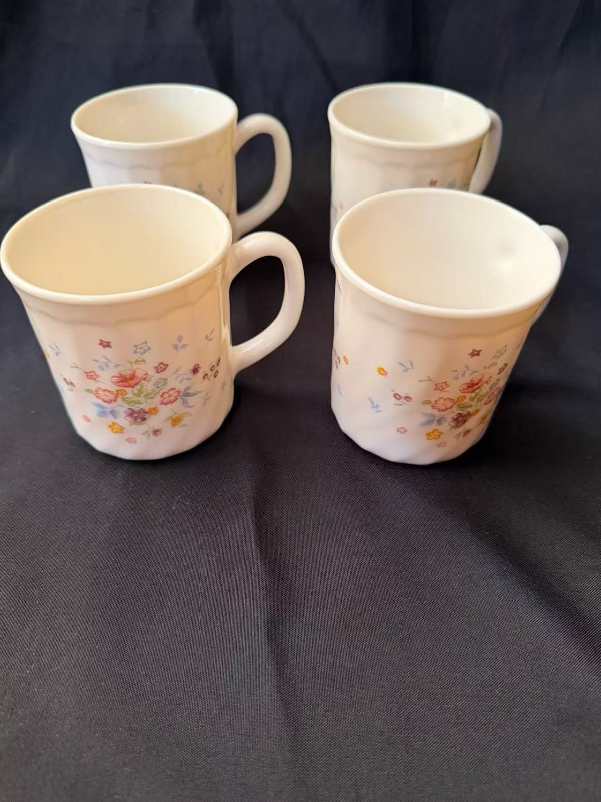 Vtg Arcopal France Coffee Mugs 8oz Milk Glass Blue Floral Retro 3.5" Tea Cups 4