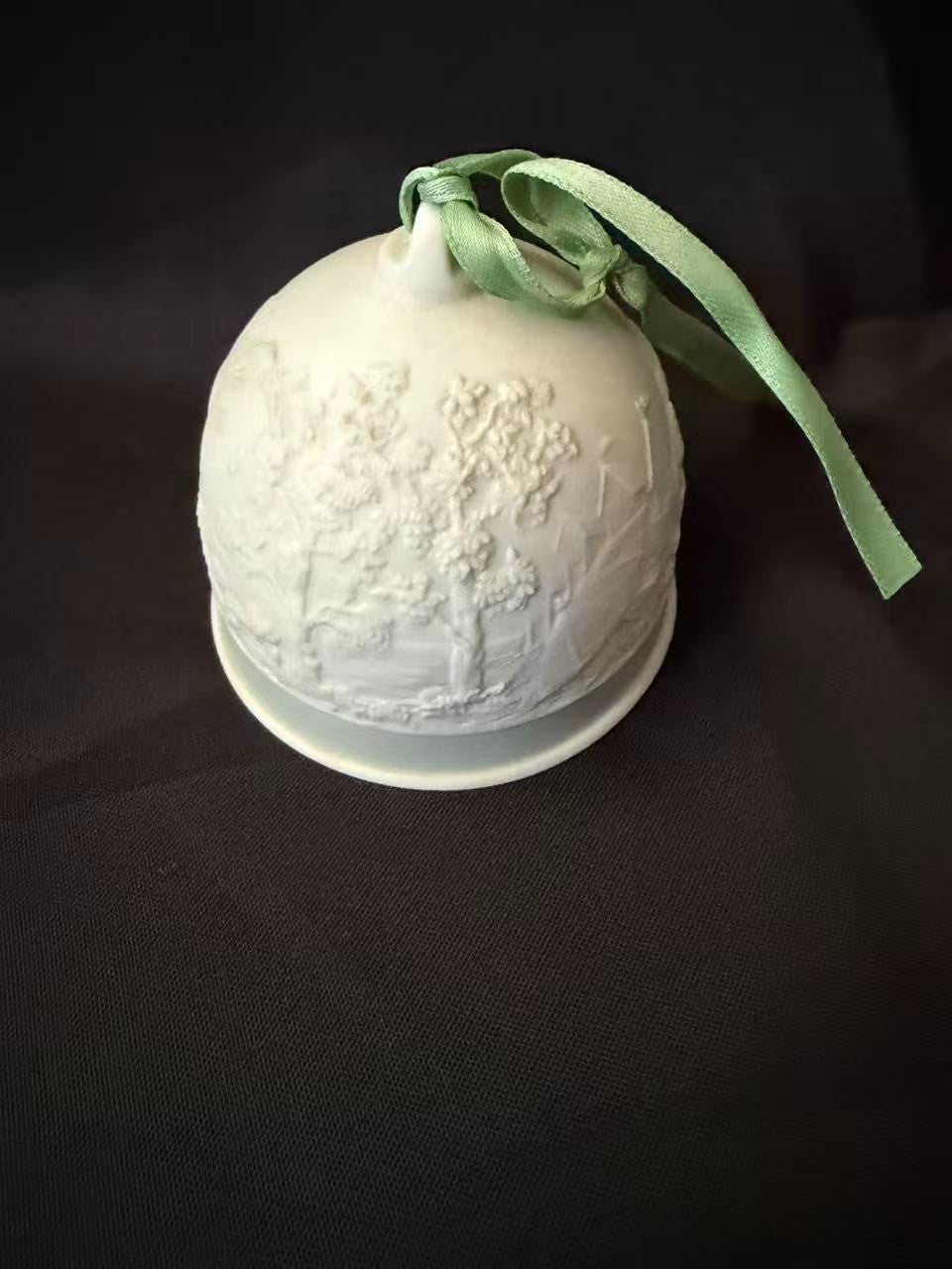 Lladro Porcelain Christmas Bell Ornament 1992 Collectors Society Spaint