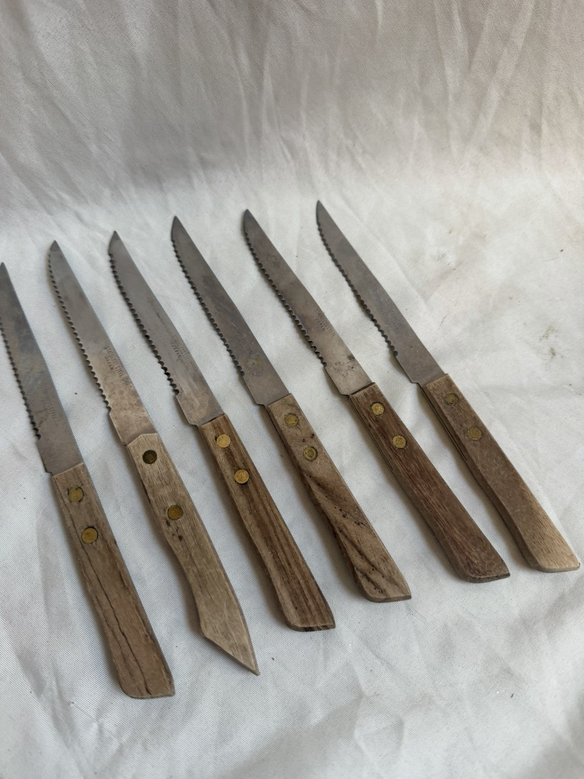 Vtg Stainless Steel Steak Knives Set of 6 – Serrated Blades, Wood Handles Japan