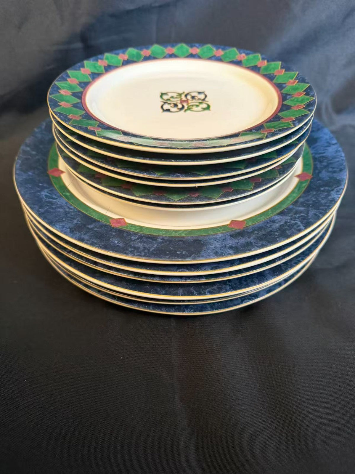 Pfaltzgraff Amalfi Classic Dinnerware Set 12pc 6 Dinner 6 Salad Plates